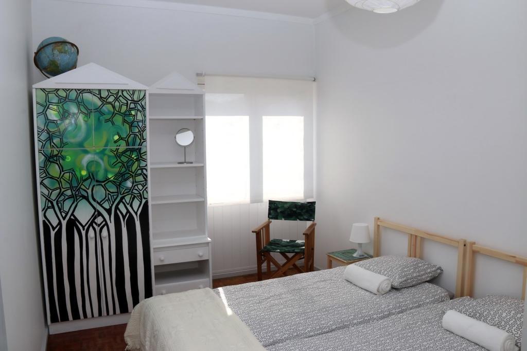 Peniche Housing | Tree The Company Apartment Room photo